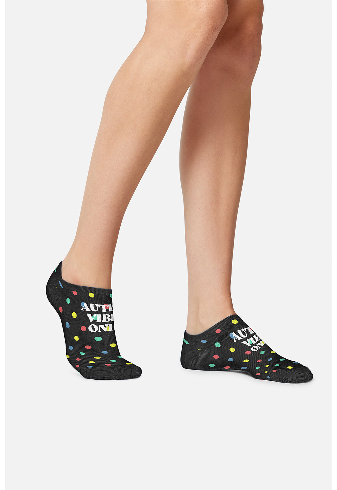 2 Pr Pack Bamboo No Show Socks