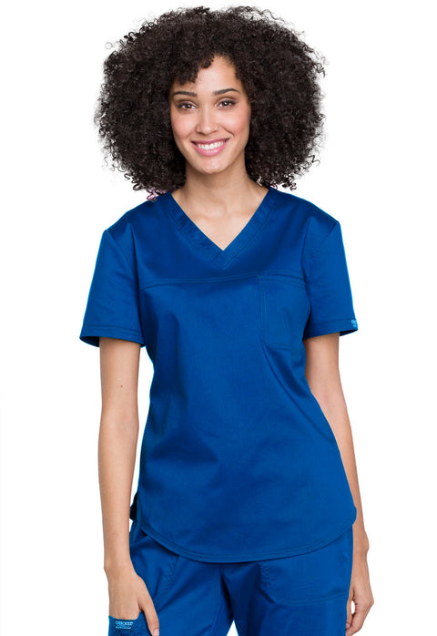 Tuckable V-Neck O.R. Top