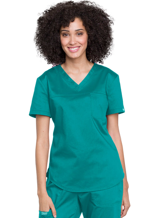 Tuckable V-Neck O.R. Top